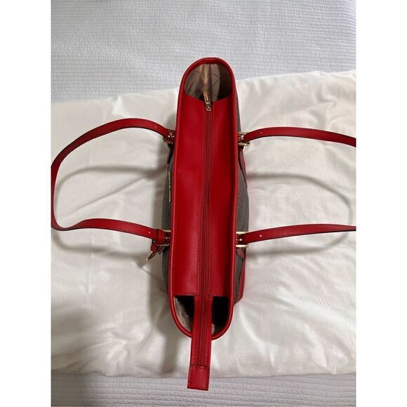 Michael Kors Jet Set Travel Large Logo Tote Bag - Picture 6 of 16